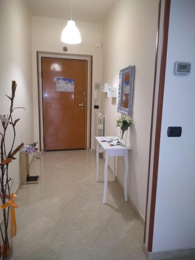 Casa Vacanze Margo' Monopoli Exterior foto